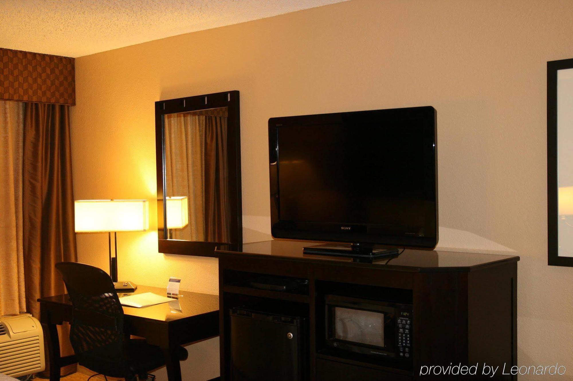 Comfort Inn Plano-Dallas Номер фото